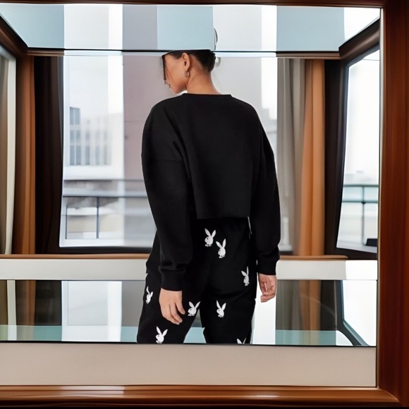 PLAYBOY Black Long Sleeve Crop Hooded W/ PLAYBOY On Front Sweatshirt - Picture 5 of 5